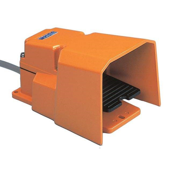 Jaké jsou výhody použití pedálového spínače